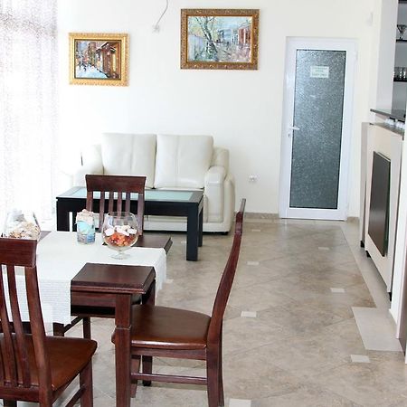 Vlasta Family Hotel Ravda Exterior photo